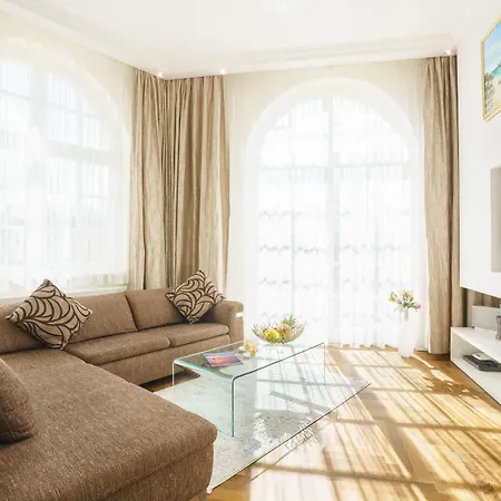 Gruner App 5 Apartment *